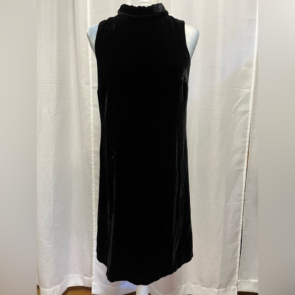 Boden black sleeveless velvet & silk dress | size 4 r